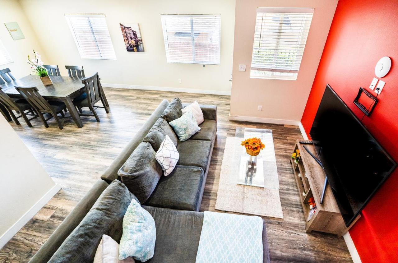 Spacious 5 Bedroom 3 Bath Modern Home By Downtown La With Parking Los Angeles Luaran gambar